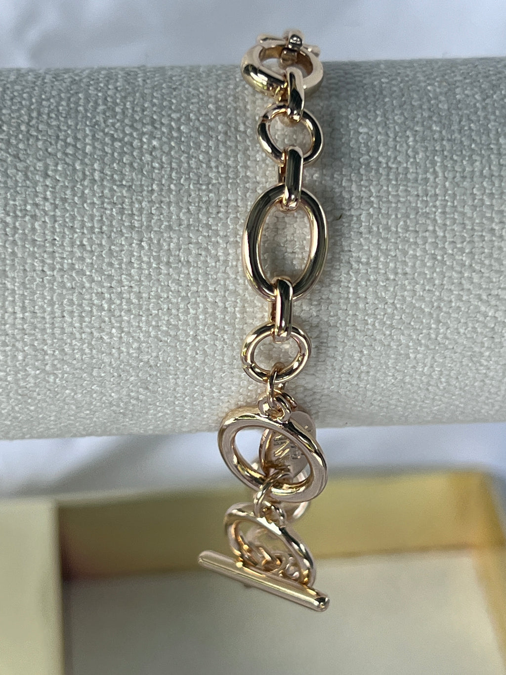 Gold Toggle Charm Bracelet | Katsco Charm Bar